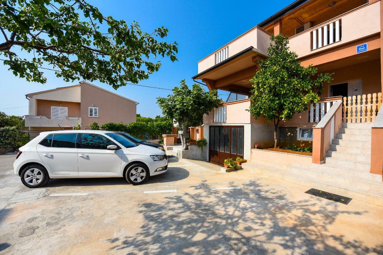 Apartmani Damant Задар Екстериор снимка