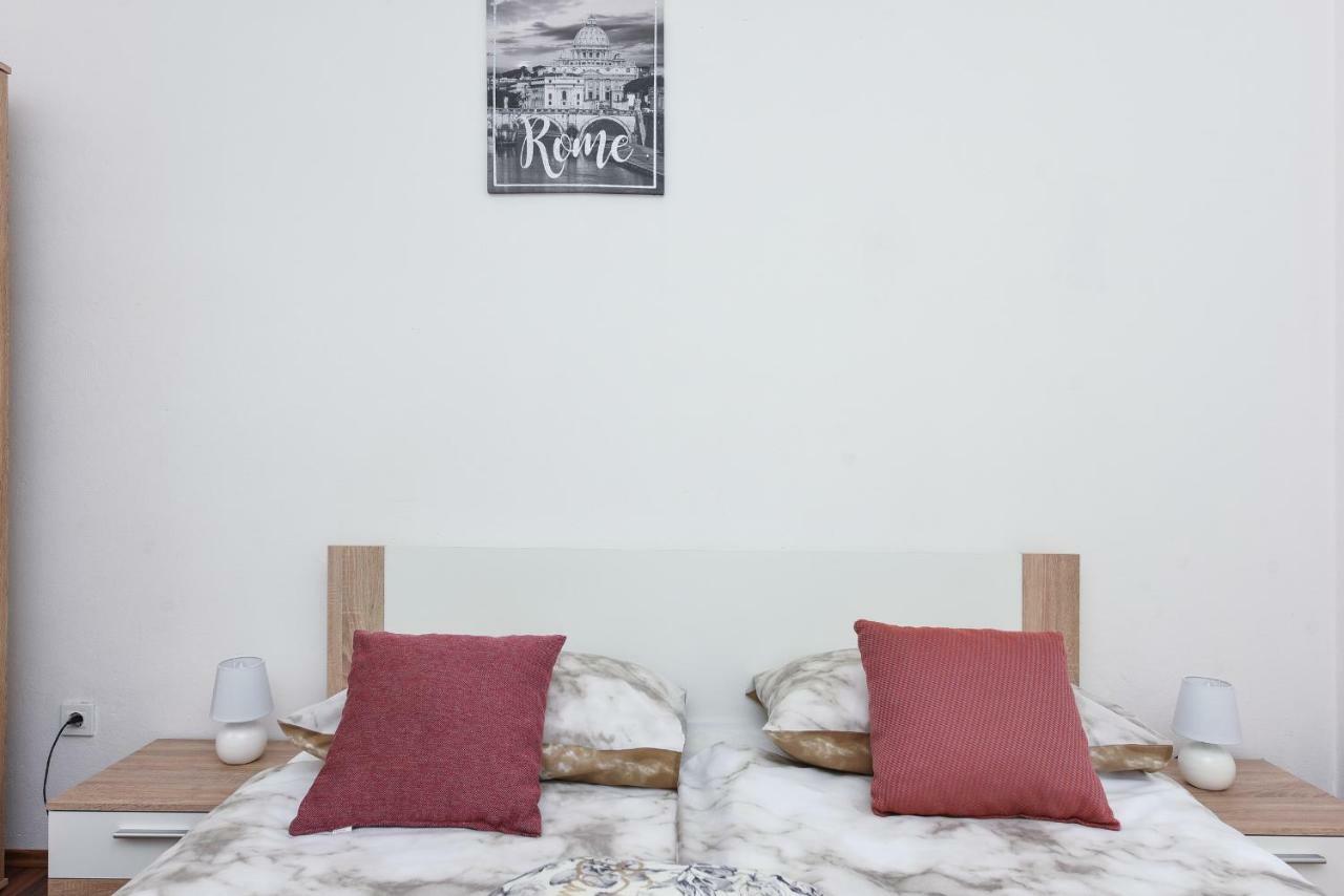 Apartmani Damant Задар Екстериор снимка