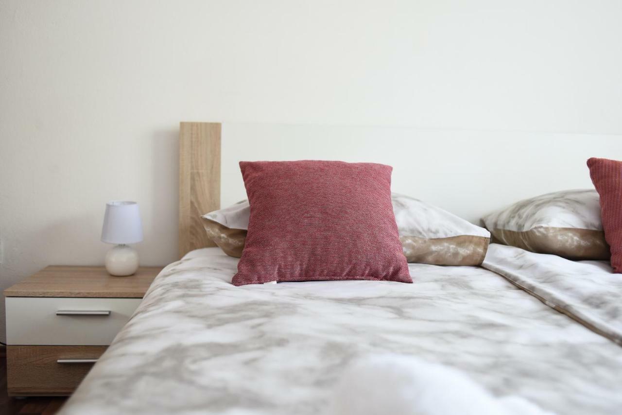Apartmani Damant Задар Екстериор снимка