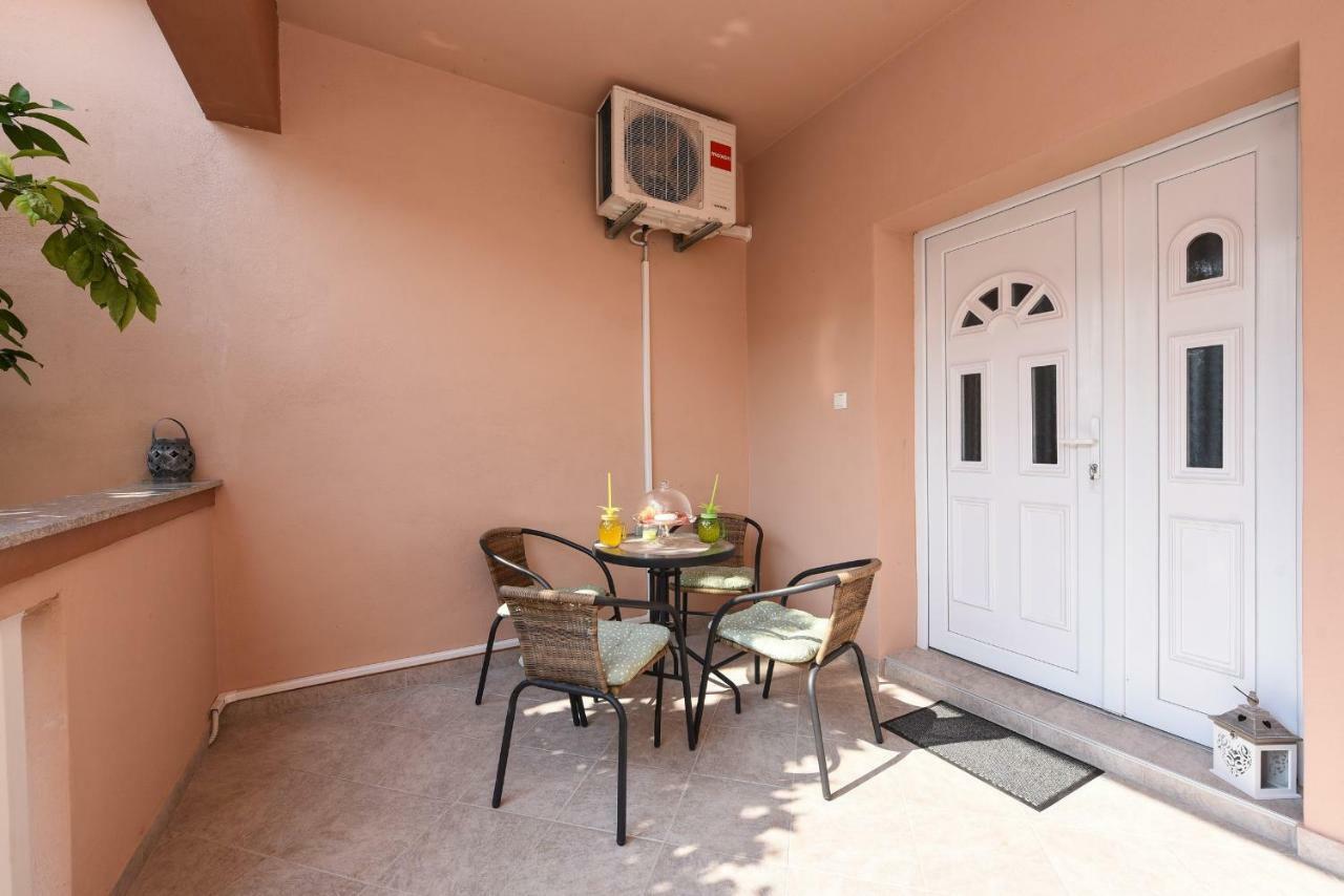 Apartmani Damant Задар Екстериор снимка