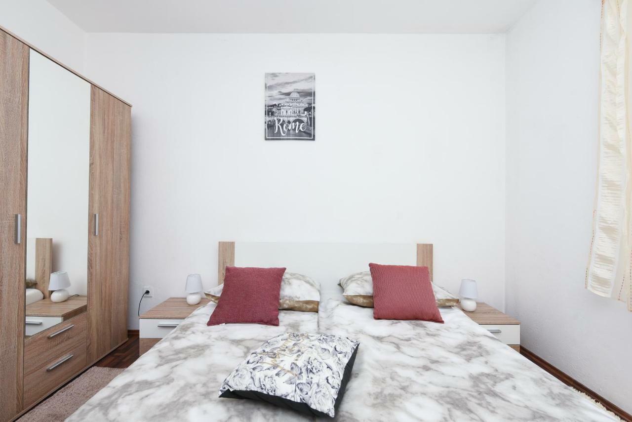 Apartmani Damant Задар Екстериор снимка