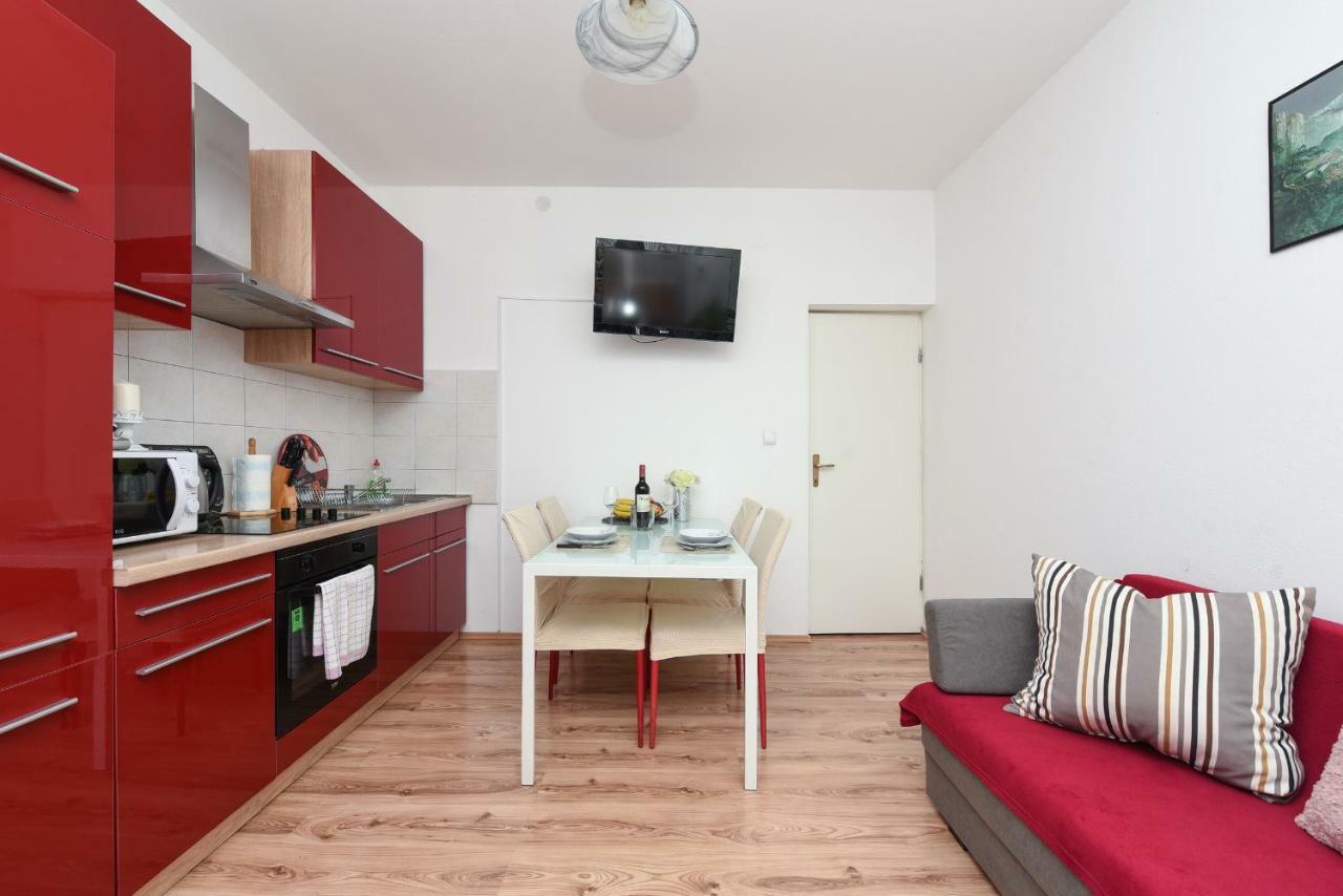Apartmani Damant Задар Екстериор снимка